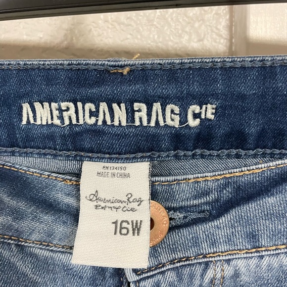 American Rag Ripped Jeans 16w - Picture 2 of 2